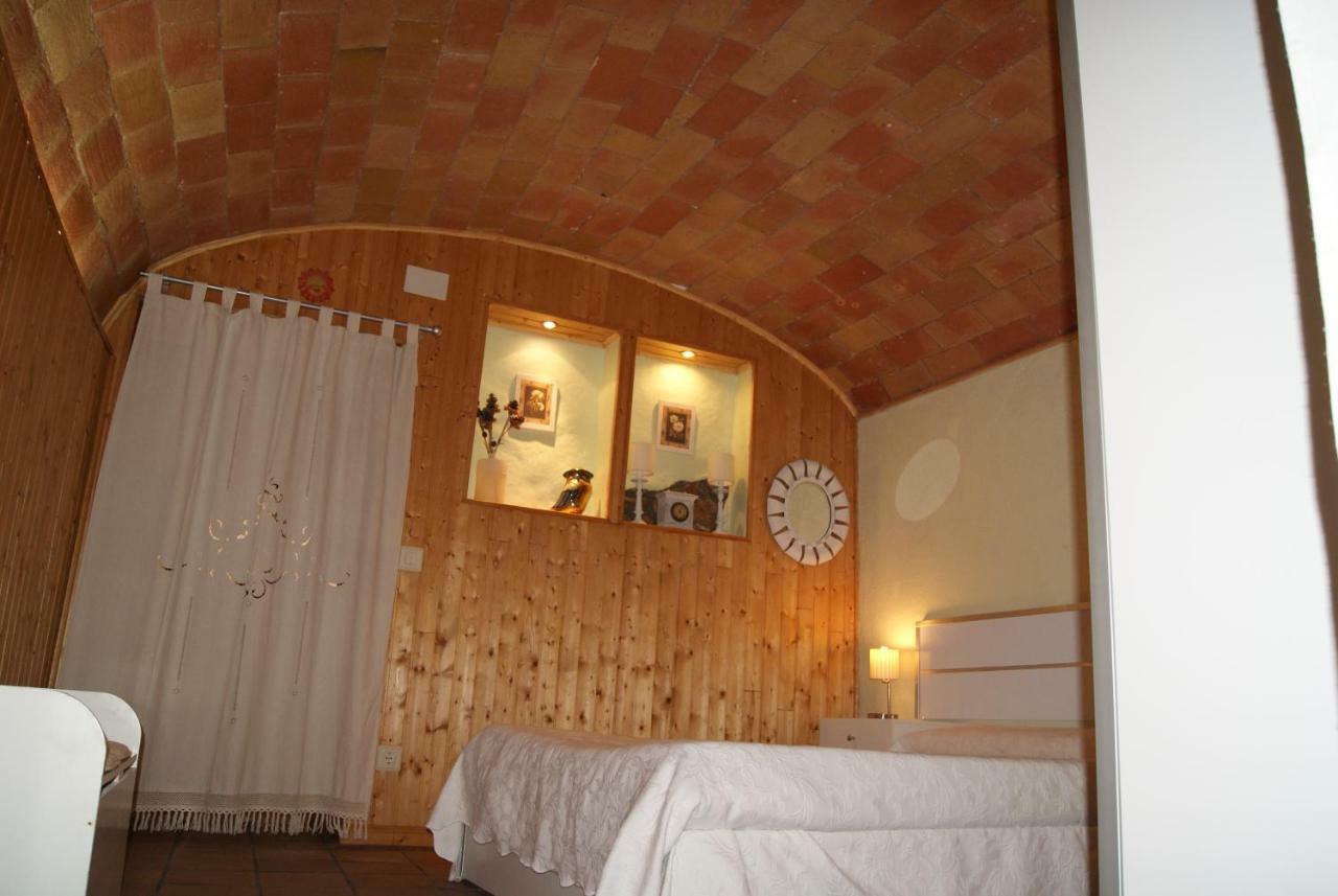 Apartament Codina 40 Apartman Torroella de Montgrí Kültér fotó