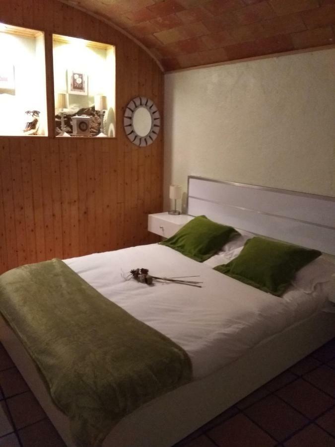 Apartament Codina 40 Apartman Torroella de Montgrí Kültér fotó